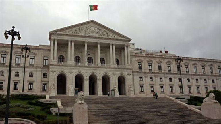 Σε αναζήτηση κυβερνητικού συνασπισμού η Πορτογαλία