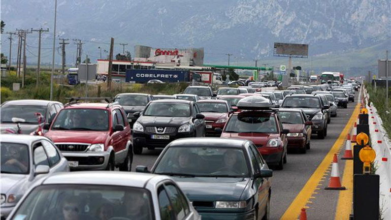 Β. Ελλάδα: Λιγότεροι κατά 30% οι εκδρομείς του Πάσχα εφέτος