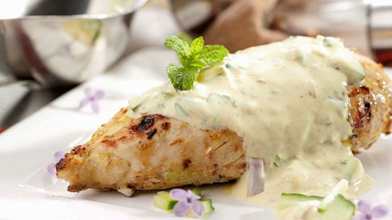 Κοτόπουλο με σος γιαουρτιού