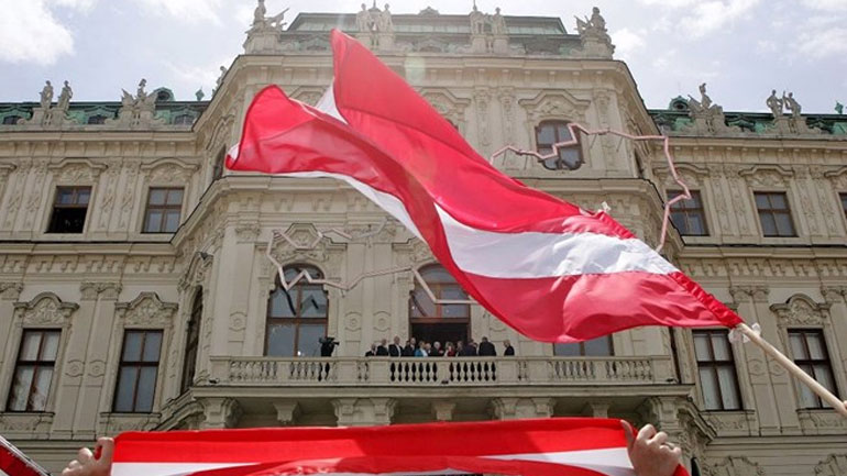 Αυστρία: Προβάδισμα της Ακροδεξιάς σε νέα δημοσκόπηση