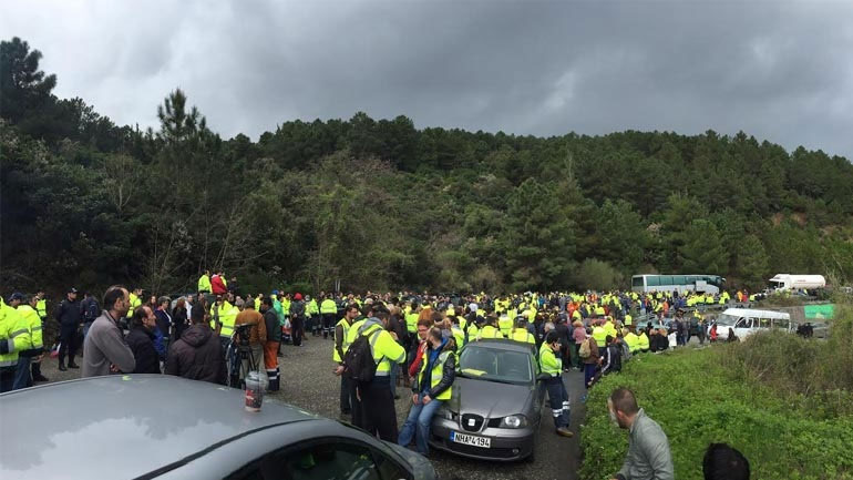 Χαλκιδική: Αποχώρησαν από τα μπλόκα οι μεταλλωρύχοι