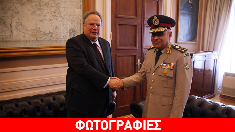 Με τον υπουργό Άμυνας της Αιγύπτου συναντήθηκε ο Κοτζιάς