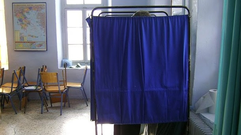 Ικανοποιητική η προσέλευση των ψηφοφόρων στη Λάρισα