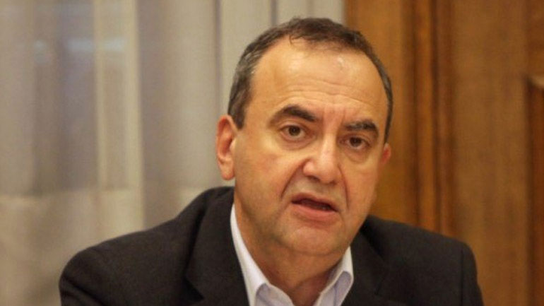 Την κατάργηση της ρήτρας μηδενικού ελλείμματος προανήγγειλε ο Στρατούλης