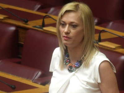 Μακρή για Χαϊκάλη: «Δεν μπορούμε να ασχολούμαστε με βεγγαλικά»