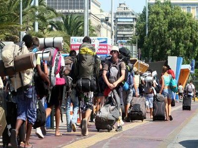 Έσπασαν το «φράγμα» των 20 εκατ. οι τουριστικές αφίξεις