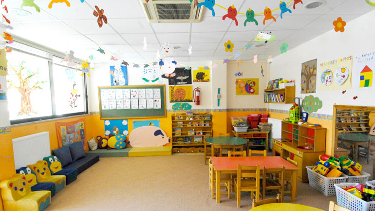 Ξεκινούν οι αιτήσεις για εγγραφές στους βρεφονηπιακούς σταθμούς του ΟΑΕΔ