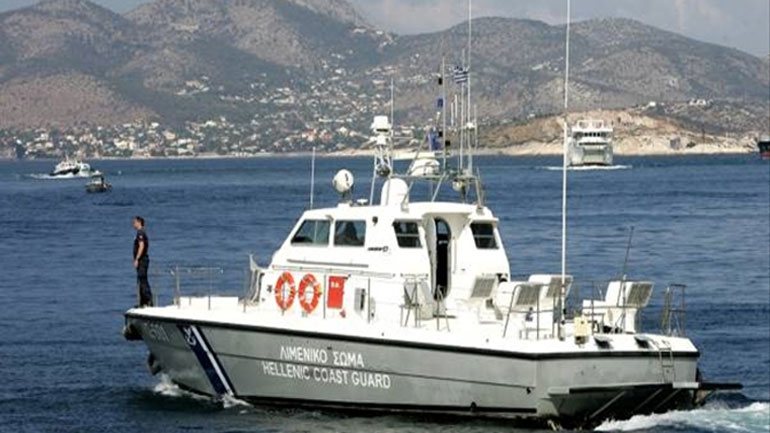 Εντοπίστηκε λέμβος με 46 μετανάστες στη Χίο