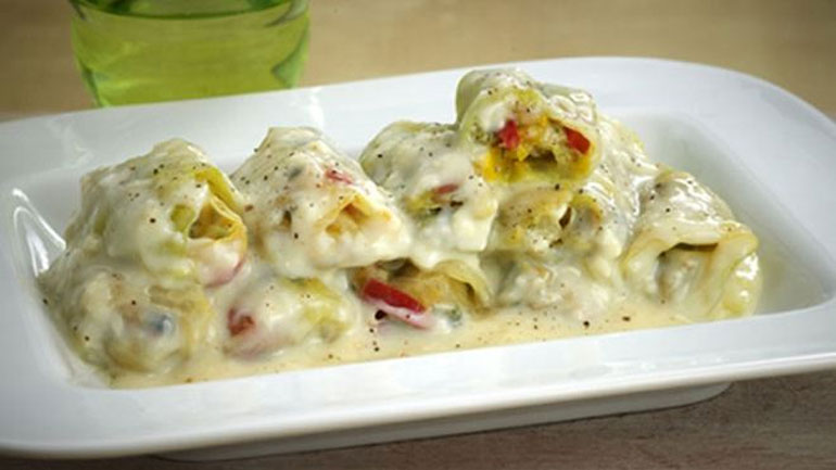 Ντολμάδες με πιπεριές