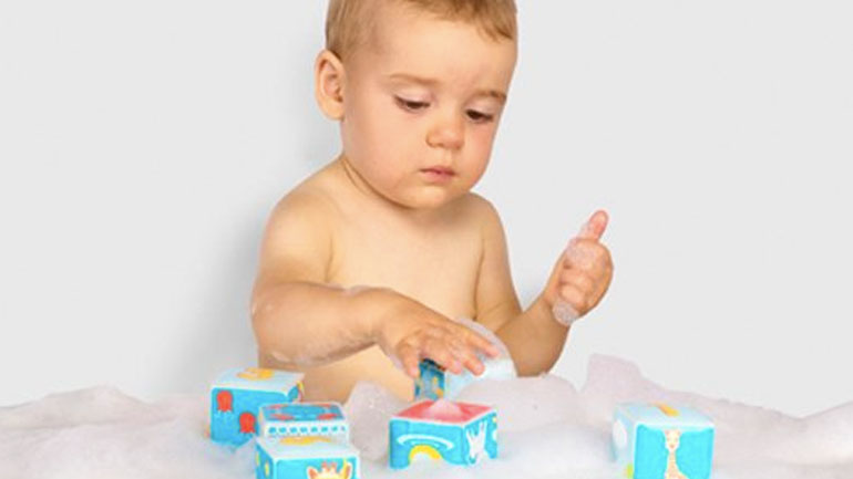Τα κατάλληλα παιχνίδια για το πρώτο έτος της ζωής του