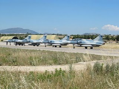 Μπήκαν παράνομα στην 114 Πτέρυγα Μάχης