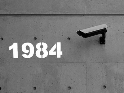 «Γίνε και εσύ χαφιές. Μπορείς!»