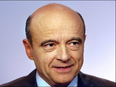 «Δεν εξοπλίζουμε τους αντικαθεστωτικούς στη Λιβύη»