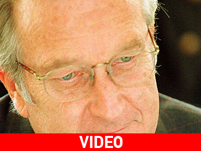 Σε «πυροσβεστικό» ρόλο ο βασιλιάς Αλβέρτος