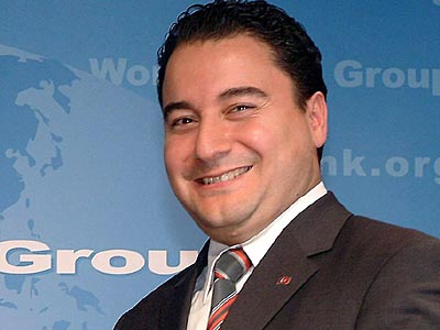 Ali Babaçan: Η επίλυση των διαφορών μας χρειάζεται πολιτική βούληση