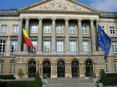 Άναψαν «πράσινο» και οι Βέλγοι για τη στήριξη της Ελλάδας