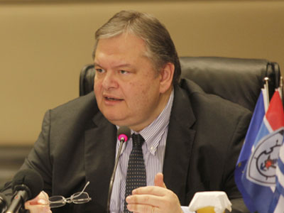 «Πολιτικός ενάγων η κυβέρνηση στην υπόθεση των υποβρυχίων»