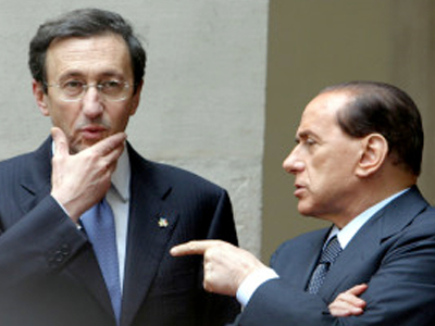 Στα «μαχαίρια» Berlusconi και Fini