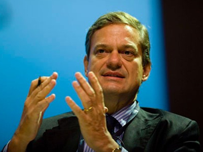 «Καταστροφική για την Ελλάδα η αναδιάρθρωση του χρέους»