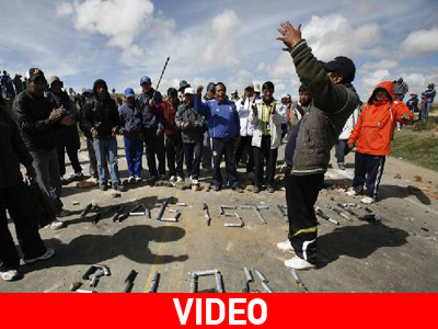 Βίαιες οδομαχίες στη Βολιβία