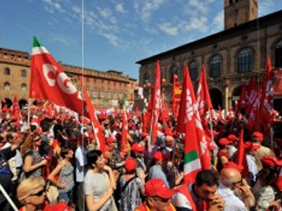 Σε κλοιό απεργιακών κινητοποιήσεων η Ιταλία