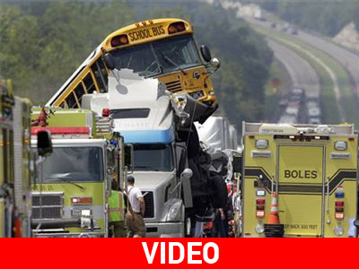 Φονική σύγκρουση λεωφορείων στις ΗΠΑ