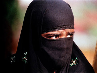 Μαντίλα τέλος στο Βέλγιο