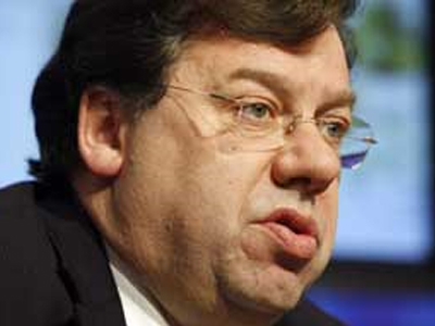 Στα πρόθυρα πολιτικής κρίσης η Ιρλανδία