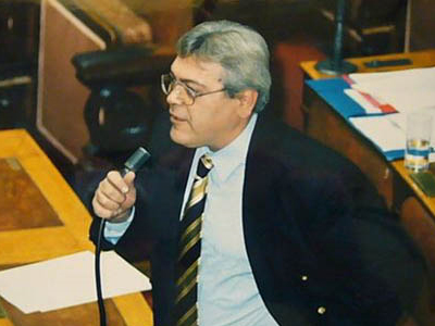 Προσχώρησε στη Δημοκρατική Συμμαχία ο Θ. Δαμιανός