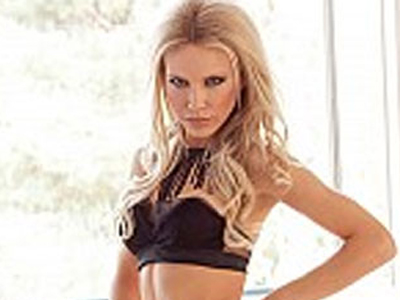 Κολλημένη με τον Di Caprio!