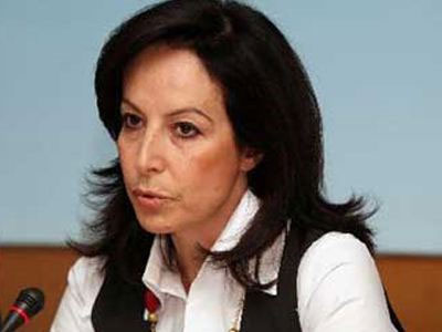 «Πρέπει να συμφωνήσουμε όλοι στο θέμα των αποκρατικοποιήσεων»