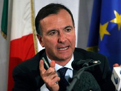 Στάση αναμονής από την Ιταλία για τις επιχειρήσεις στη Λιβύη