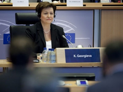 Το Νοέμβριο η Διεθνής Σύνοδος για το Πακιστάν