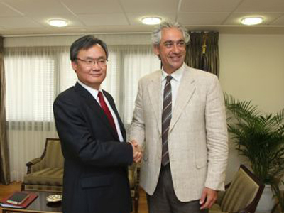 Στα «σκαριά» οικονομική συνεργασία Ελλάδας – Ν. Κορέας