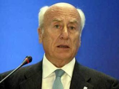 Επικριτικός ο πρόεδρος της Alpha Bank στα σενάρια αναδιάρθρωσης