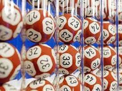 Εκατομμύρια ευρώ υπόσχονται Λόττο και Τζόκερ