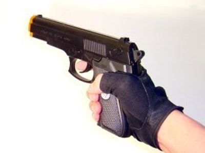 Συνελήφθη ο «πιστολέρο» με την υδροφόρα