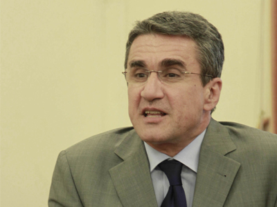 “Πετά το γάντι” του ασφαλιστικού στους κοινωνικούς εταίρους ο Α. Λοβέρδος