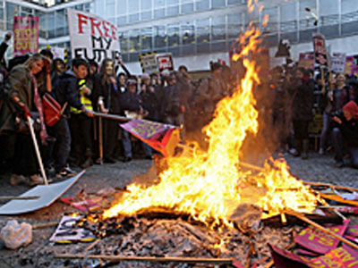 Καθιστική διαμαρτυρία φοιτητών στο Πανεπιστήμιο του Manchester