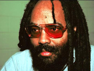 Επανεξετάζεται η ποινή για τον Abu Jamal