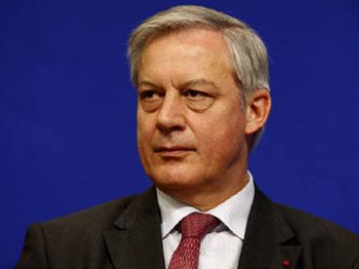 «Δεν διαλύεται η ευρωζώνη, μην παραλογίζεστε»