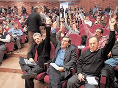 Η ΠΟΣΔΕΠ για το θέμα των μεταναστών στη Νομική