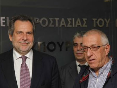 Συνάντηση Παπουτσή – Κακλαμάνη για την ασφάλεια στην Αθήνα