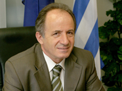 «Η κυβέρνηση προσπαθεί να βολέψει δικά της άτομα στην ΟΚΕ»