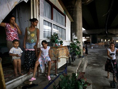 Πρωτοβουλία για τους Ρομά