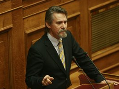 Βολές Σαλαγιάννη εναντίον του υπουργού Οικονομικών