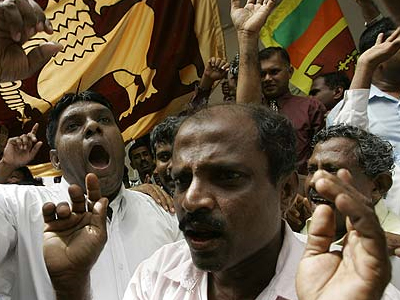 Σφοδρές συγκρούσεις στη Σρι Λάνκα