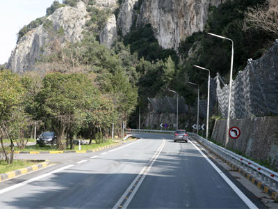 Πλήγμα για τις τουριστικές επιχειρήσεις το κλείσιμο των Τεμπών