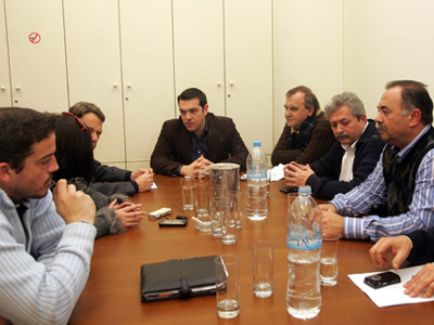 Συνάντηση Τσίπρα με εργαζόμενους στην Cosmote