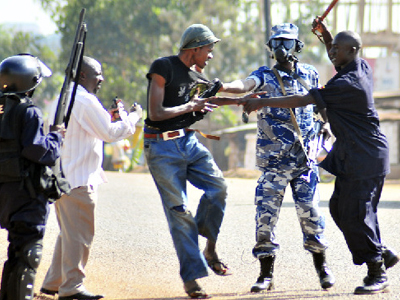 Βίαια επεισόδια στην Ουγκάντα